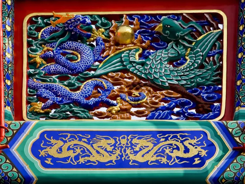 Яркий день в Китае: Великая стена, храм Юнхэгун и модное кафе с hotpot